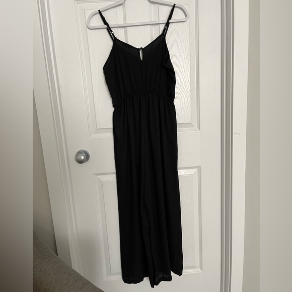 Wide leg Jumpsuit - Picture 4 of 5